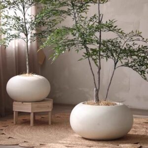 Round Magnesium Clay Flower Pot With Bamboo And Green Plant Decoration